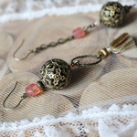 ピアス　Boho Style　シックなローズピアス