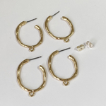 【4個（2ペア）】チタンピアス金具 不規則オーバルフープ カン付き 