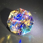 【導きの聖石 アルクトゥルス】　宝石型カットオブジェ(2110B)　（8画 Lサイズ）
