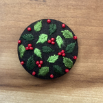 ビーズ刺繍くるみボタン（ヘアゴム/ブローチ）