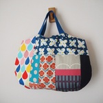 北欧風　ランダム　パッチワーク　タック　ぷっくりBAG　♪帆布　紺　アヒル