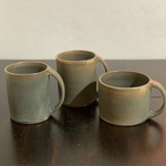 陶器　青銅マットのマグカップ