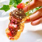 いちごとチョコのサンドクッキータワーのキーホルダー