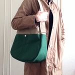 フラスコバッグ　ベージュ×ミドリ　帆布