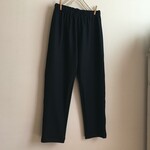 圧縮ウールニットNVで作ったテーパードパンツ