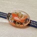 クリア帯留め　水中金魚　花