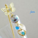 鬼灯のかんざし*青*透かし蝶と唐草転写玉