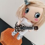 【ハラコ　ヒョウ柄】革のギターモチーフ　バッグチャーム　ブライスに　イーマリーに　革小物　オリジナル