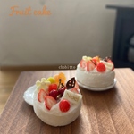 ミニチュア　フルーツたっぷりクリスマスケーキ
