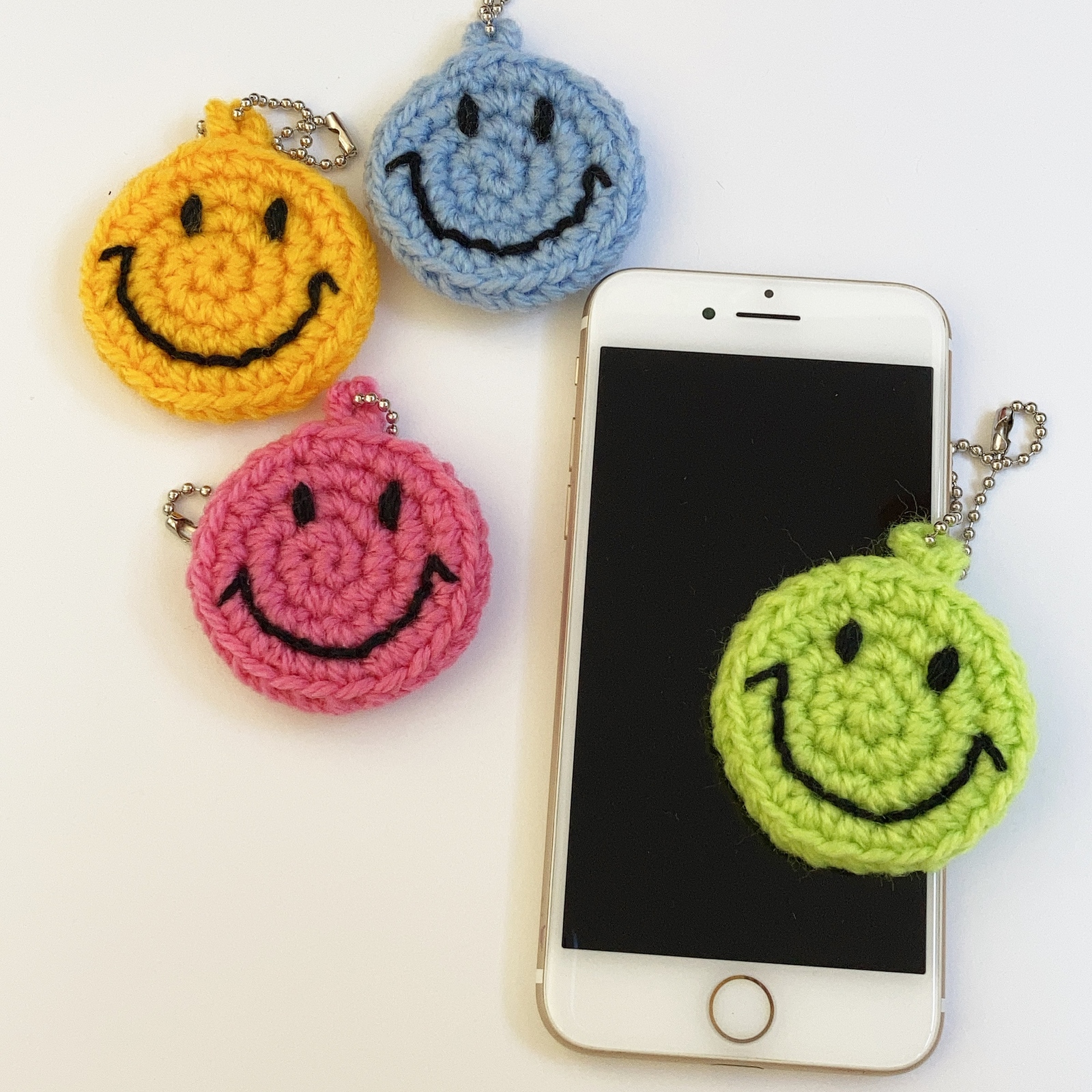 手編みのニコちゃんキーホルダー - SMIPY'S GALLERY | minne byGMO