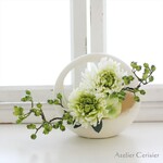 輪菊の仏花（ミラージュSサイズ）お供え花 プリザーブドフラワー ホワイトグリーン 白緑菊