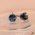 トパーズ ピアス(ロンドンブルー/5㎜)＠サージカルステンレス