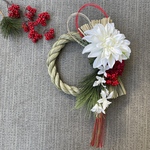 Comete flower 年越し・新年・お正月に…ナチュラルでおしゃれなアーティフィシャルフラワーハンドメイドしめ縄♡