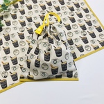 しろくまカフェ 工夫いっぱいの給食セット 40×60 ランチョンマット＆巾着袋 ボタンループ付き ランドセルフック マスタードカラー 生成り 男の子 女の子