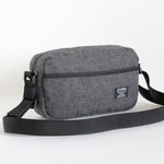 起毛素材　グレー×ブラック　ウール混ヘリボーンツイード生地　シンプルショルダーバッグ♪　Fm2 Lab.