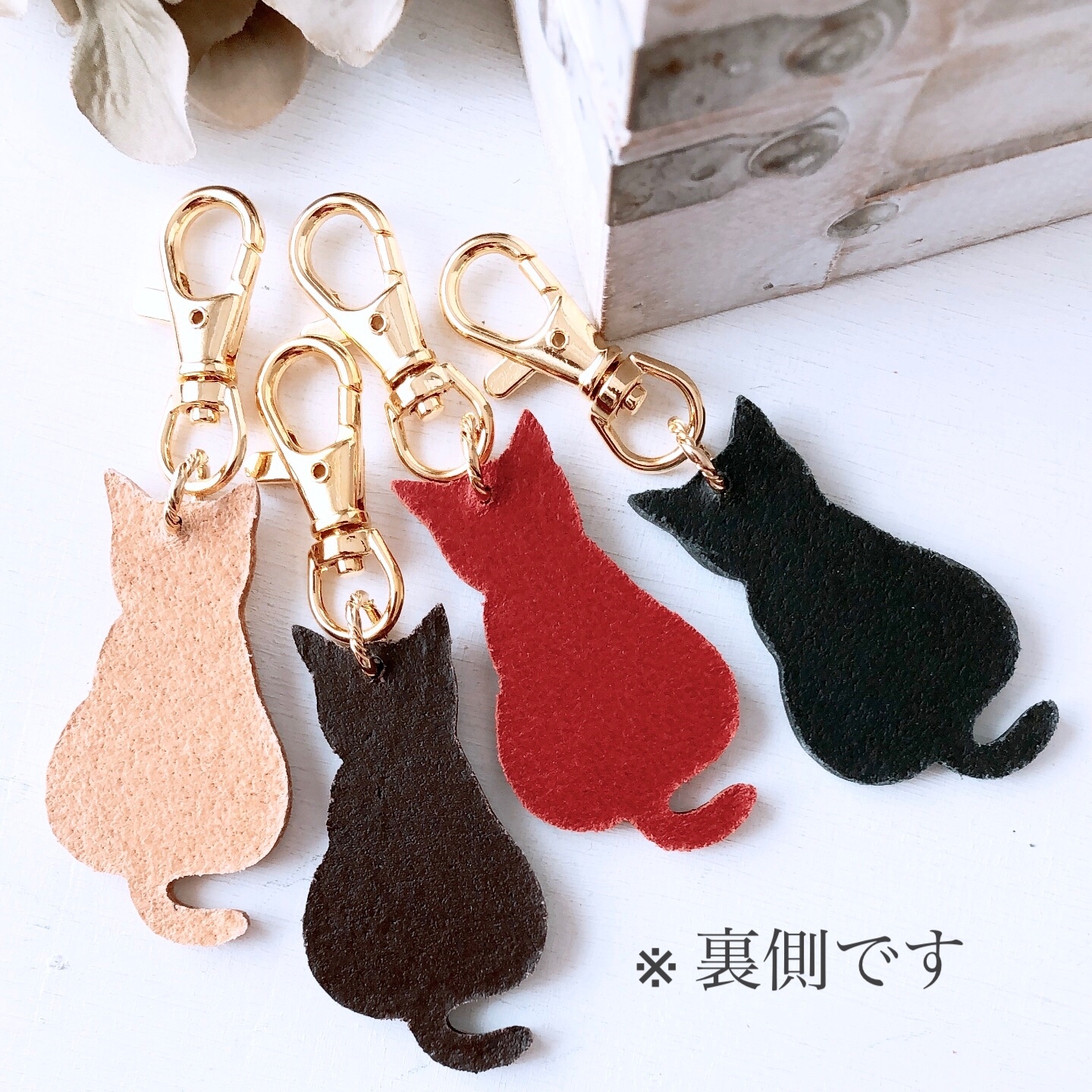 本革 猫のバッグチャーム/キーホルダー (ダークブラウン) K16GP