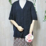 ウール100％　手編みで高品質の半袖カーディガン とても大きなサイズKS093