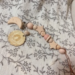 おしゃぶりホルダー　⭐︎イニシャル可⭐︎ handmade 色変更、ギフト