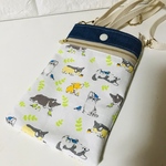 コーギーと鳥たち スマホポーチ