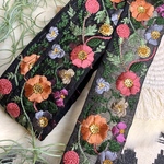11月限定ブラックフライデーsale✨ 💛幅約長さ50センチ×幅約4.5cmインド刺繍リボン