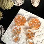 キンモクセイのクリアピアス（スイング）