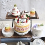 【ミニチュア】サンタとトナカイ♪いちごのフレジェchristmas cake♪コンポート皿セット♡