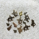 10個♡トリコロールのエッフェル塔チャーム