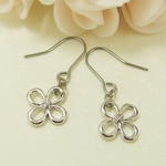 ❤SALE❤*PS87***フラワーパーツ☆ピアス