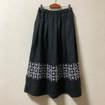 【11/7 22時発売】　anemone・ダークネイビーのタックロングスカート