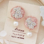 お花イヤリング 薔薇イヤリング 刺繍イヤリング