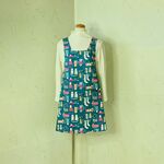 ねこねこ　ブルーグリーン　ほっそり見える後ろバッテン　プルオーバーエプロン85