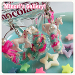 ユニコーンのモコモコフープピアス