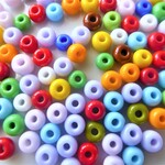 １０ｇ　かわいいシードビーズ　チェコビーズ