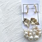 2021/a-w/  cosmos  pearl  earring / pierce