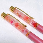 ハーバリウムボールペン（ピンク、レース、ビーズ）