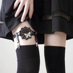 蜘蛛の巣ガーター