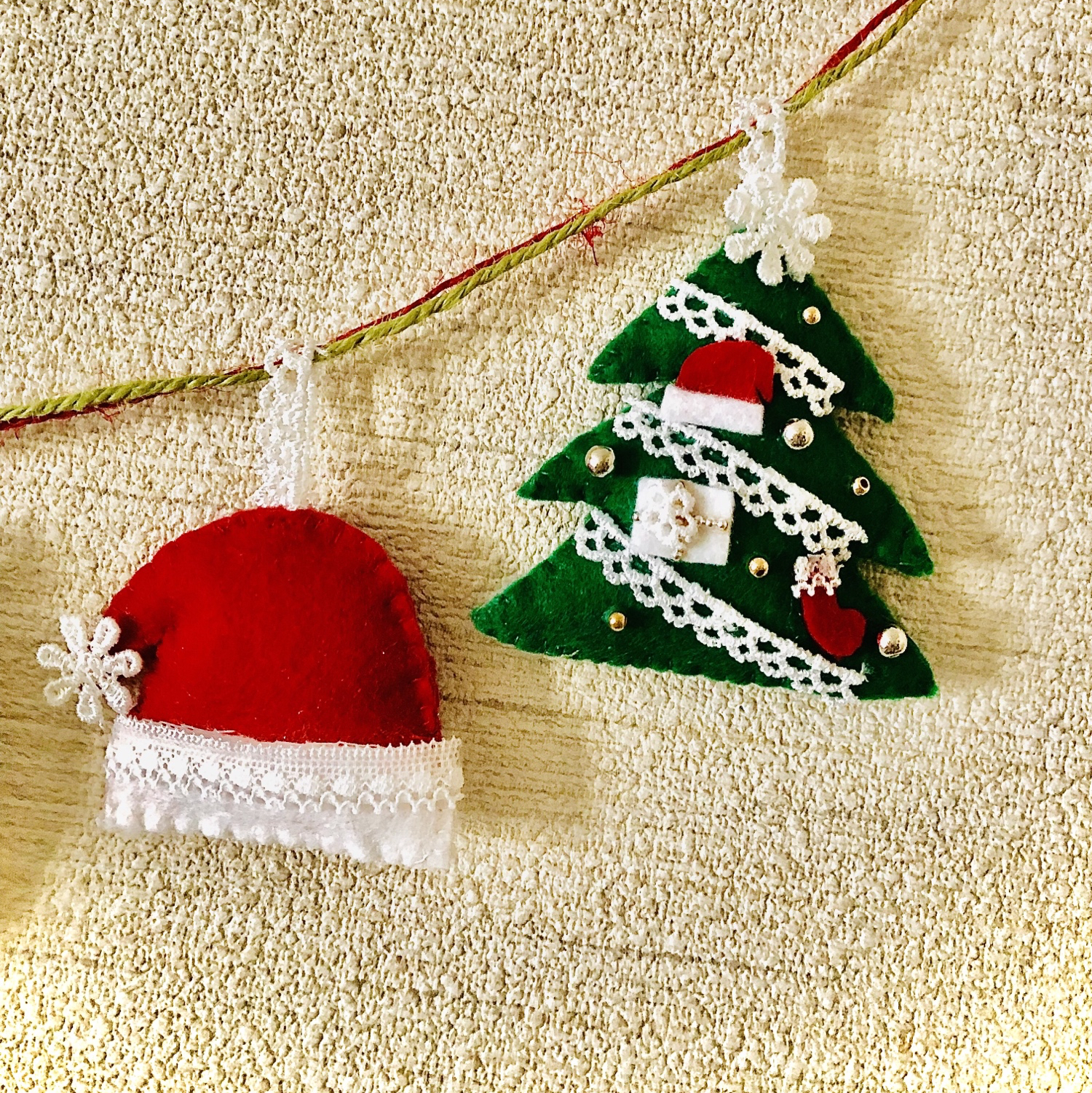 あんです。マニークリスマスガーランド 白いレースのクリスマスガーランド - SYZU12'S GALLERY | minne
