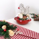 食いしん坊シマリスサンタのクリスマスプレゼントオブジェ