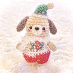 サンタコーデのわんちゃんストラップ🐶🎅