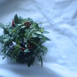 手のひらの上の森、小さなクリスマスリース