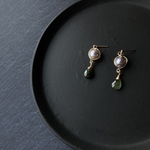 ⚫︎あこやパールとグリーンサファイアのPierce⚫︎