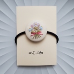 刺繍ヘアゴム🌷　no.678   くるみボタン　💛送料無料💛　