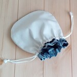 【処分SALE】 メンズ　迷彩柄の巾着ポーチ／巾着袋　カモフラージュ　生成帆布　ラッピング対応可　小さめ　ミニ　値下げ　セール　　320
