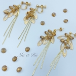 SWAROVSKI ライトコロラドトパーズブルーシェード×ゴールドチェーン　ピアス/イヤリング
