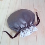【処分SALE】コロンと輝く巾着ポーチ／巾着袋　サテン　ラッピング対応可　小さめ　ミニ　値下げ　ドット／水玉　ブラウン　　429