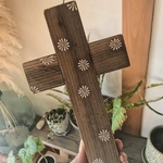 daisy cross