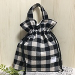 2WAY♪　巾着バック　コットンリネン　ブラック&ホワイトチェック柄