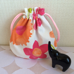 ☆romi様オーダー品☆まん丸ミニ巾着（ピンクお花）