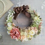 Jolie botanique＜Ivoire＞＊ハーフムーンリース＊プリザーブドフラワー＊お花＊ギフト＊結婚祝い＊新築祝い＊お誕生日祝い＊フラワーギフト＊クリスマス＊秋冬