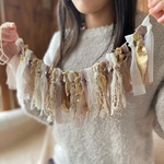 糸のぬくもりﾟ+o｡◈｡o+ﾟ+o｡◈タッセルチュールガーランド　ゴールド②  60センチ